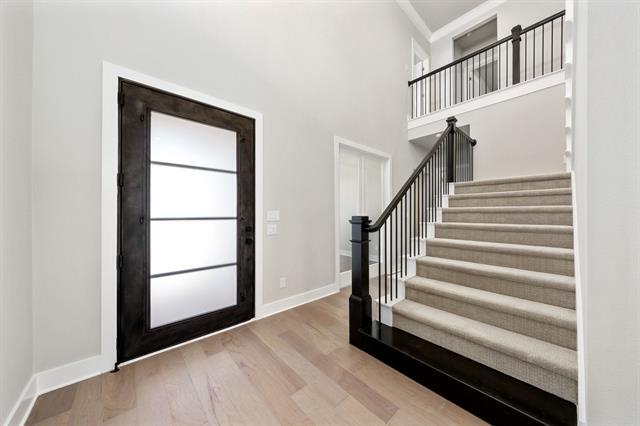 Building Photo - 6832 Sunset Hls Dr