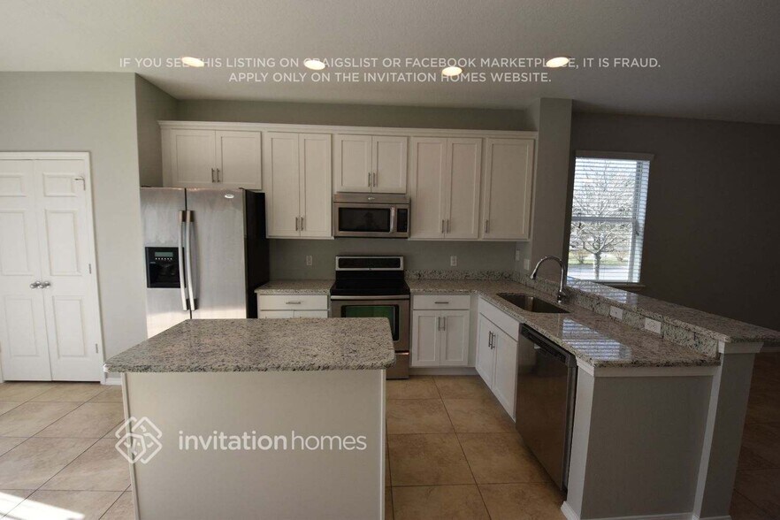 Building Photo - 30249 Cheval St