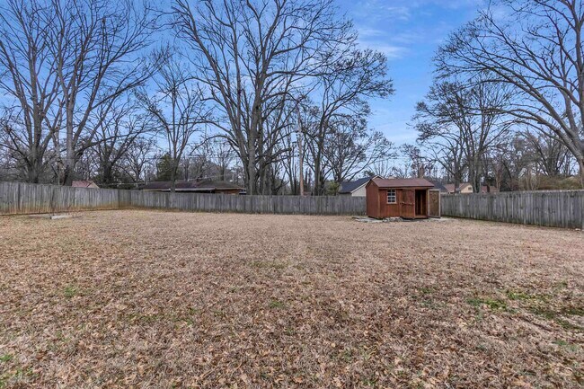 Building Photo - 3010 Ruskin Rd