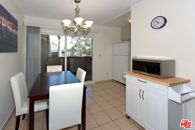 Building Photo - 3600 Bagley Ave