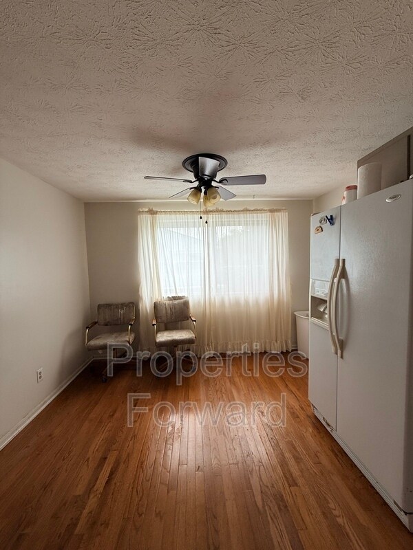 Building Photo - 873 Allison Dr
