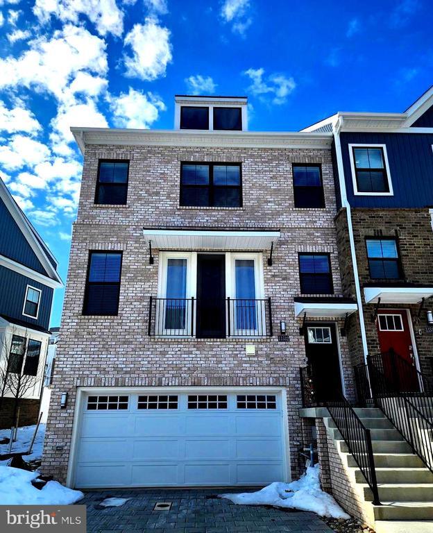 Building Photo - 11532 Kirkleigh Dr