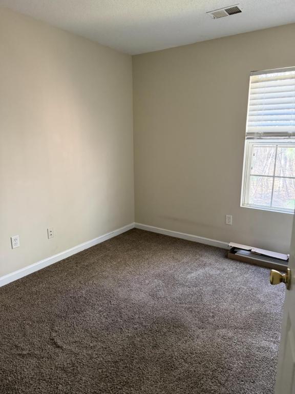 Building Photo - 6647 Sunset Park