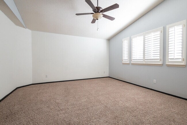 Building Photo - 12737 Tierra Nunez Ct