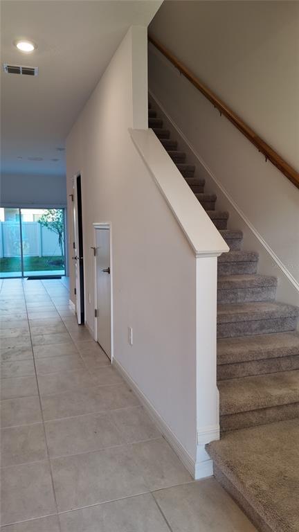 Building Photo - 2207 Portrait St