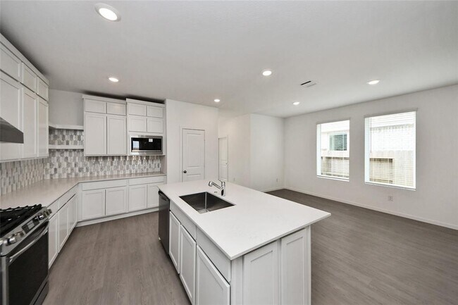 Building Photo - 6314 Orchid Bch Dr
