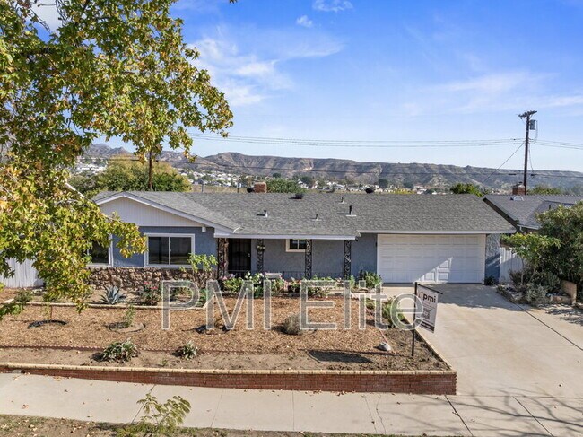 Building Photo - 12660 Lazard St