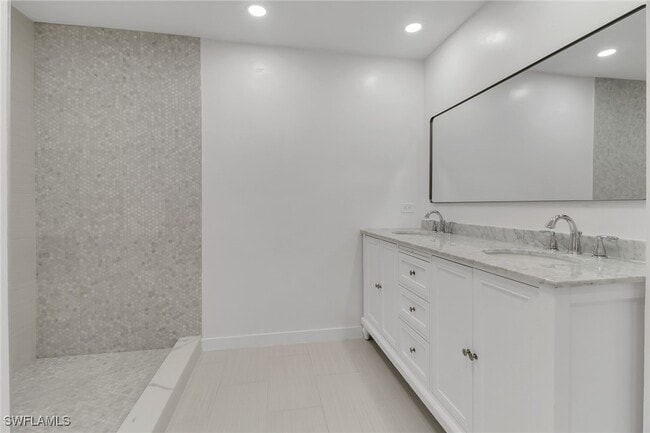 Building Photo - 750 Southern Pines Dr