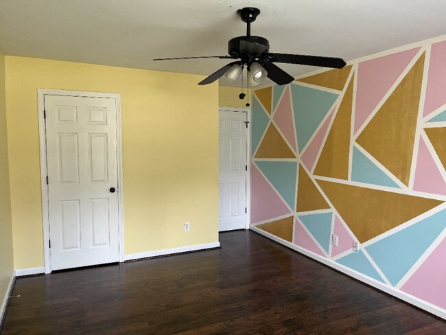 Building Photo - 2582 Oak Bluff Dr
