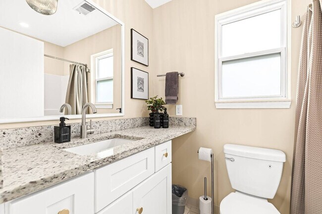 Building Photo - 27882 Gratiot Ave