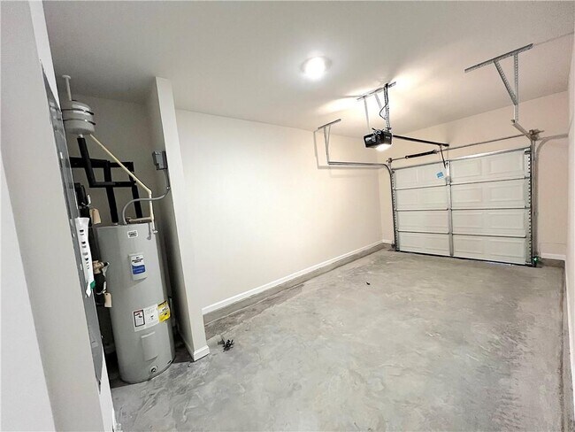 Building Photo - 4113 Oakwood Ter Ct