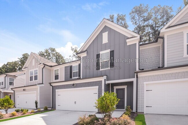 Building Photo - 804 McKenzie Pk Ter