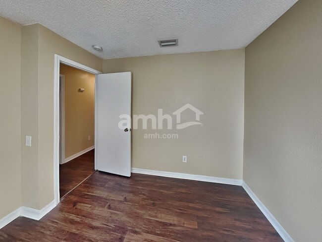 Building Photo - 12519 Dawn Vista Dr