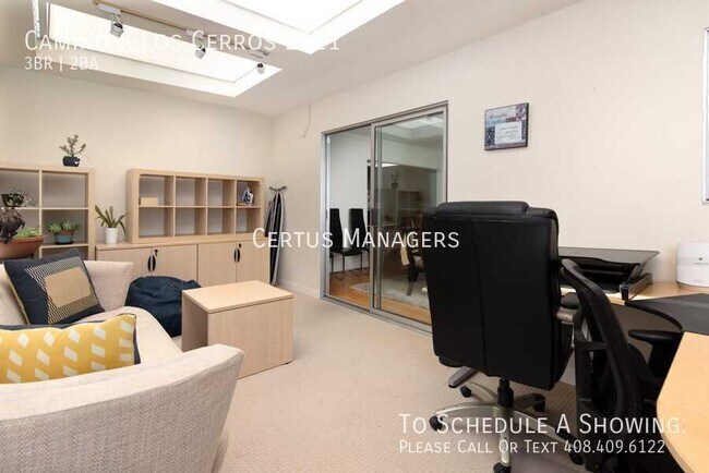 Building Photo - Camino A Los Cerros 2121-
