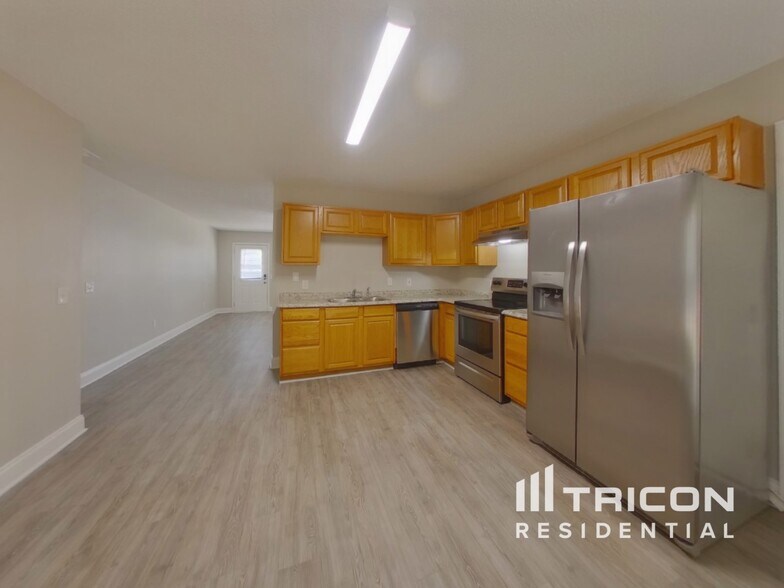 Building Photo - 189 Park Pl Dr