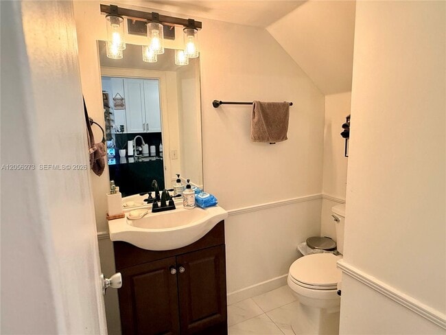 Building Photo - 12659 SW 54th Ct