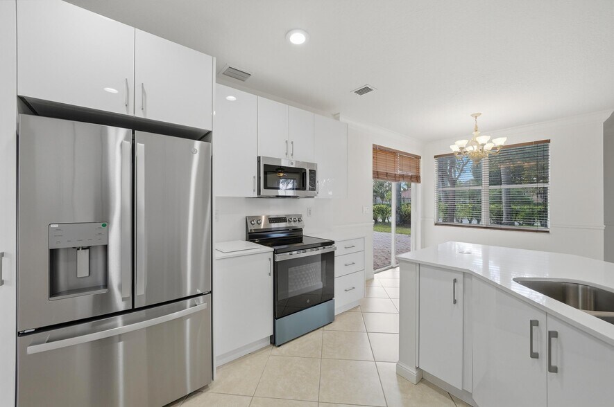 Brand New Kitchen - 2388 SW 127th Ave