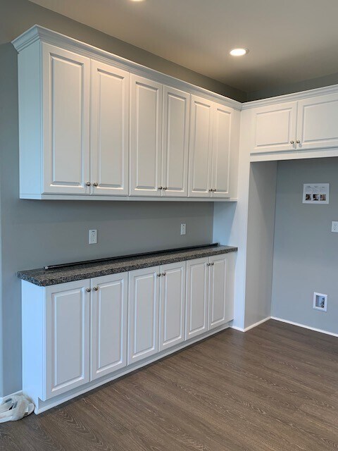 Building Photo - NEW HAVEN COMMUNITY - AVAILABLE NOW 2+2.5 ...