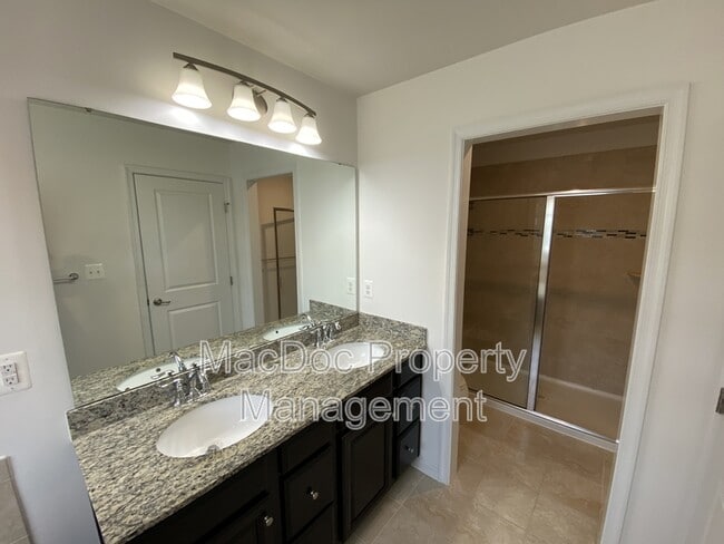 Building Photo - 2803 Wheatland Station Way
