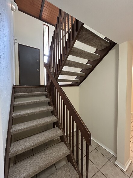 Building Photo - 6278 Occoquan Forest Dr