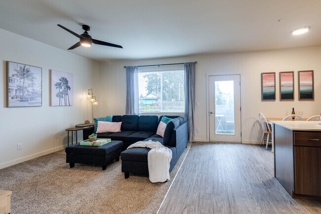 Building Photo - Groveside Apartments