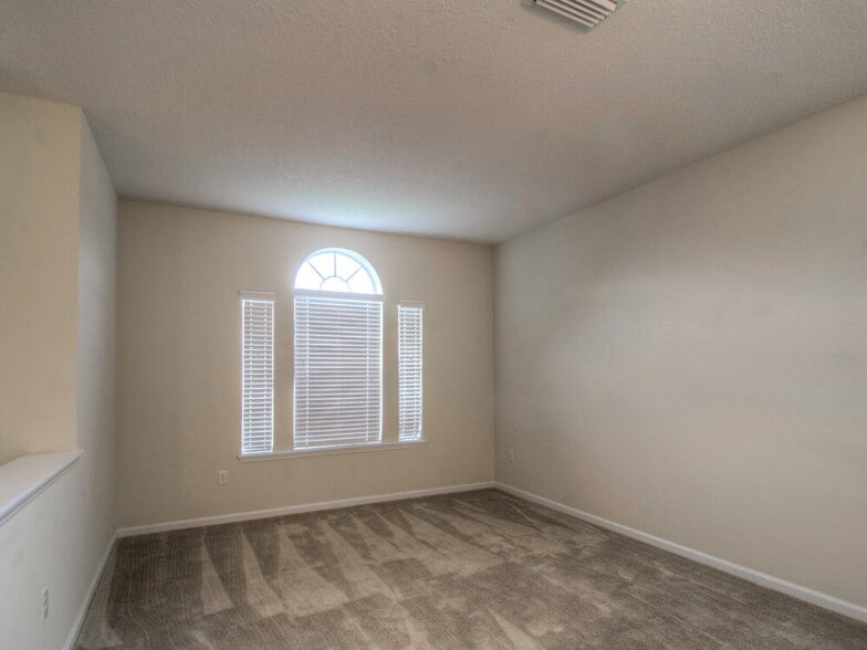 Building Photo - 2852 Spoonbill Trail