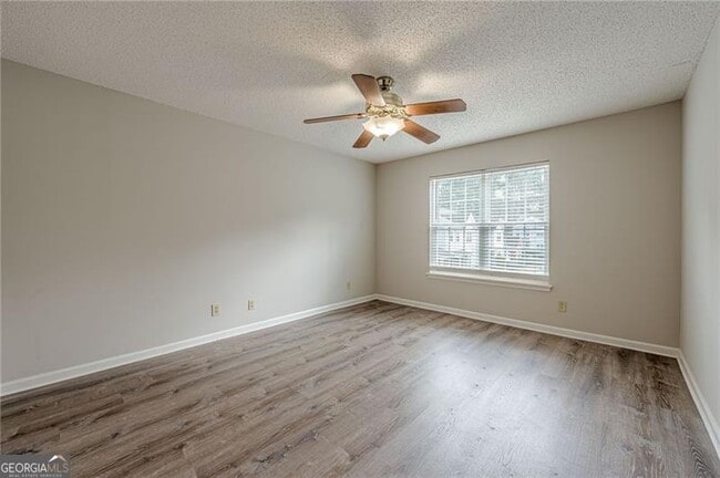 Building Photo - 6034 Coventry Cir