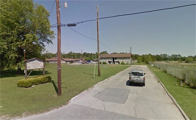 Building Photo - 210 N Beglis Pky