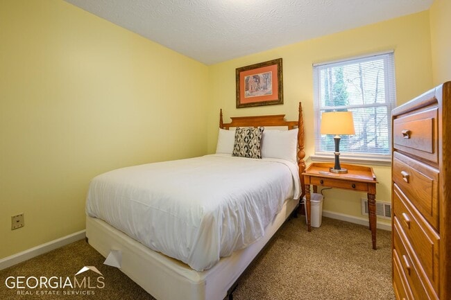 Building Photo - 9577 Winding Way Ln
