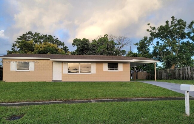 Primary Photo - 622 Plymouth St