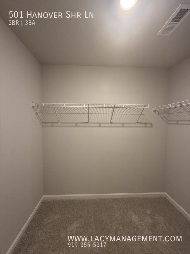 Building Photo - 501 Hanover Shr Ln