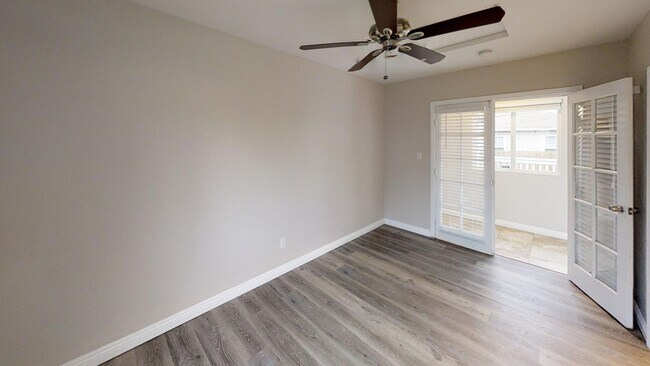 Building Photo - SDSU 5BD House – Walk to Campus, Prime Stu...