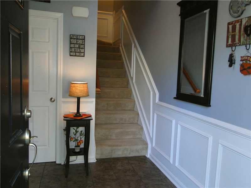 Building Photo - 241 Persimmon Lane
