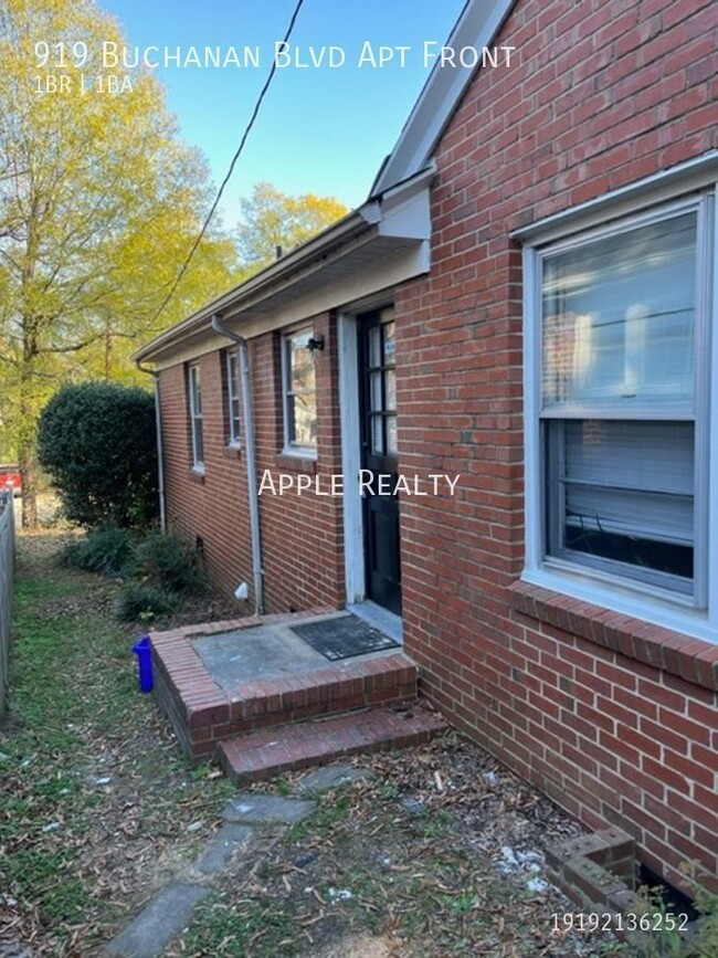 Building Photo - 919 Buchanan Blvd - Apt FRONT - Available ...