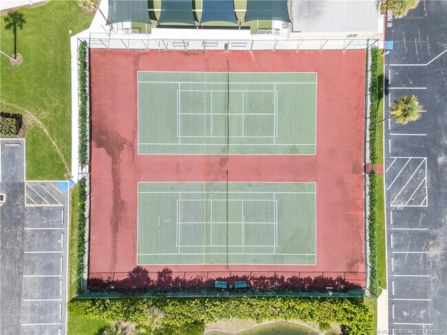 Building Photo - 10680 S Ocean Dr