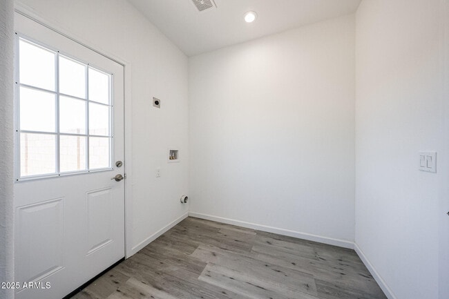 Building Photo - 22337 W Dove Valley Rd
