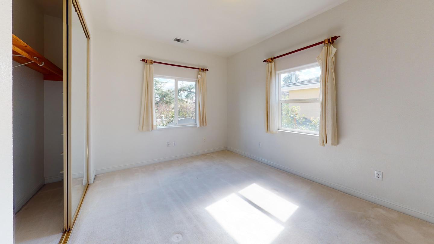 Building Photo - 10610 Morengo Dr