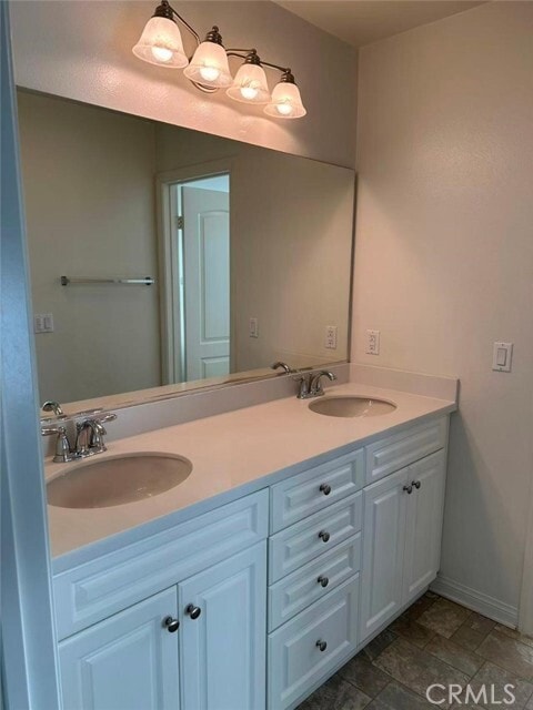 Building Photo - 650 Huron Pl