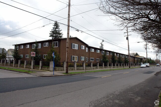 Building Photo - Ace Court Apartments