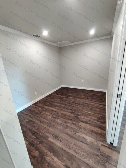 Living Room - 1814 26th St W