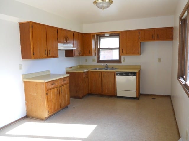 Building Photo - 9413 W Bradley Rd