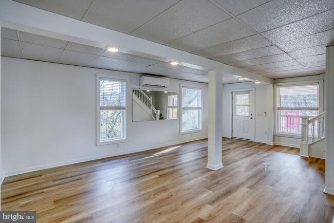 Building Photo - 35617 Airport Rd