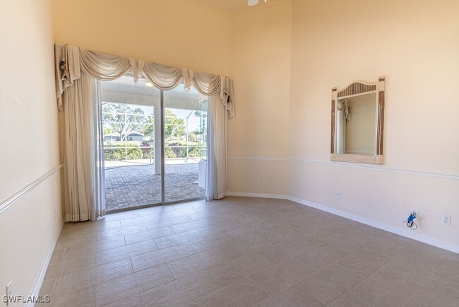 Building Photo - 9287 Coachhouse Ln