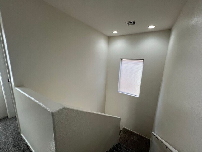 Building Photo - 4289 S Sugar Dr