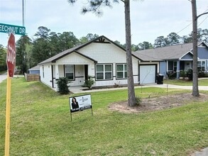 Building Photo - 15814 Beechnut Dr