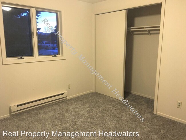 Building Photo - 3 br, 2.5 bath House - 1560 Williamsburg Road