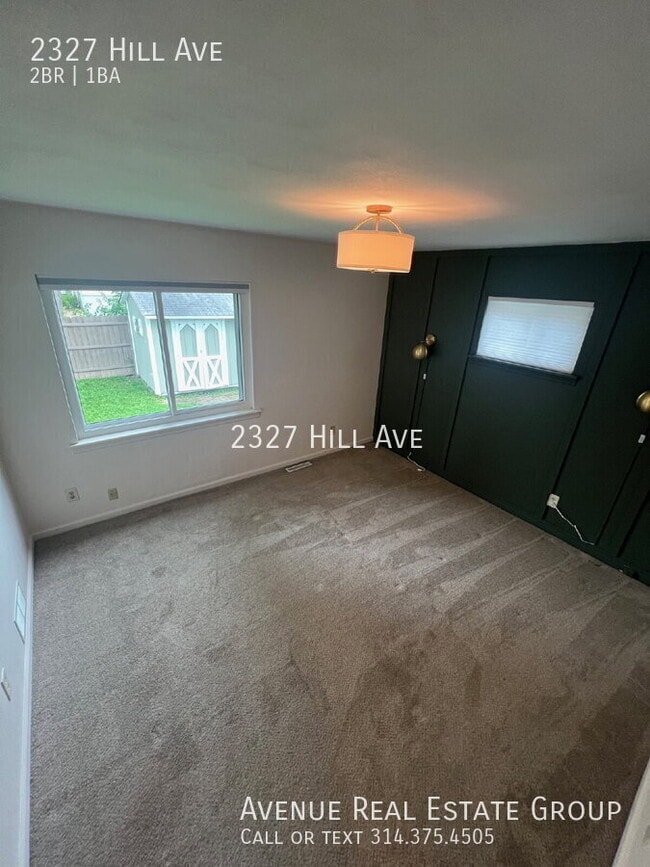 Building Photo - 2327 Hill Ave