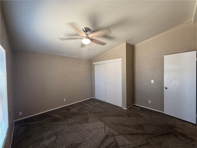 Building Photo - 2150 E Snavely Ave
