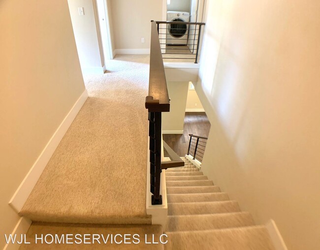Building Photo - 3 br, 2.5 bath House - 13758 NE 100th Ct