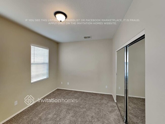 Building Photo - 7558 S Chambery Cove Ct